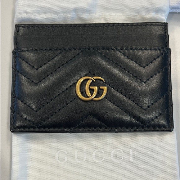New Gucci Black GG Marmont Chevron Leather Card Case - Picture 2 of 5